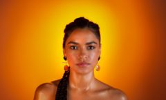 Lucy Alves anuncia sua nova turnê “Esse Mundo é Meu” com primeiro show no Rio de Janeiro