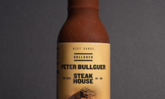 Bullguer lança molho exclusivo inspirado em steakhouse nova-iorquina