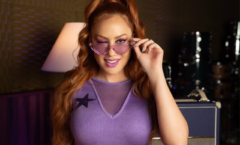 Cantora Erikka atinge mais de 31 milhões de views na tag #Piscadinha, no TikTok e ultrapassa os 400 mil acessos, no Youtube
