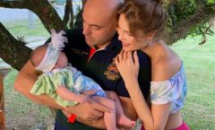 Com o tema praia a modelo Júlia Pereira comemora o segundo mês de vida da filha