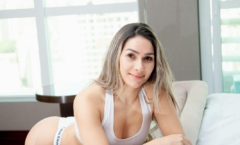 Affair de jogadores de futebol, Viviane Lima anuncia novo ensaio sensual