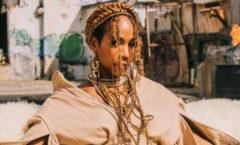 Karol Conká reflete sobre os altos e baixos da vida em “Mal Nenhum”