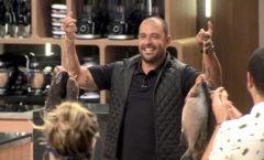 Masterchef estreia com Diogo Nogueira na cozinha e briga por pacu no mercado