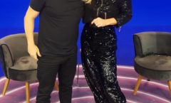 VAL MARCHIORI RELEMBRA ENTREVISTA COM A SERTANEJA PAULA FERNANDES E OPINA: “CHATA, NÉ?”
