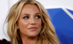 Britney Spears ligou à polícia uma noite antes de testemunhar no tribunal
