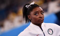 Simone Biles vai disputar final da trave nesta terça