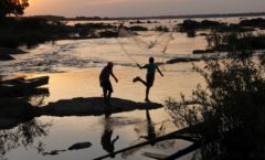 Centro Cultural Santo Amaro apresenta exposição de fotografias que revelam as belezas do Rio Araguaia e sua gente