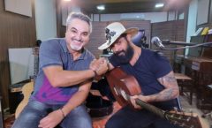 João Carreiro faz aparição inédita na TV após período de depressão e lança novas músicas