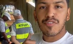 Youtuber Spartakus Santiago transmite racismo em abordagem policial em SP