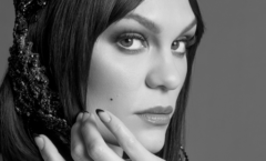 Jessie J revela diagnóstico de problema que a impede de cantar