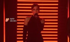Anitta faz performance de ‘Faking Love’ no programa de James Corden