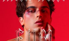 COM CLIPE FETICHISTA, CANTOR E COMPOSITOR ENRI LANÇA HOJE SEU PRIMEIRO SINGLE, “MEIA-NOITE”