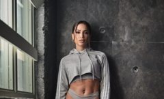 Em meio a rumores de parceria, Anitta vai à festa de Kanye West em Miami