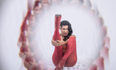 Ananda Barreto lança videoclipe de ‘Sereu’ e convoca o público para soltar a pélvis nesse verão