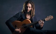 Sarau em Casa ComVida recebe o músico uruguaio Pablo Vares na Rádio Brasil Play na segunda-feira (23/05)   
