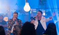 DUPLA JÂNIO & JEFFERSON LANÇA “APLAUDINDO COM O CHIFRE”, SEGUNDO SINGLE DO PROJETO AUDIOVISUAL “AO VIVO EM GOIÂNIA”