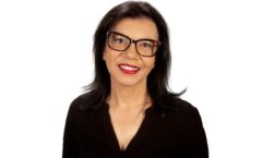 Empreendedorismo feminino: A trajetória de sucesso da escritora Isa Colli, da literatura nacional para o mundo