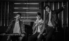 MAREMOTO FALA SOBRE PAIXÃO PLATÔNICA NO NOVO SINGLE “BRILHO ASTRAL”