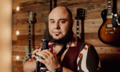 Primeiro álbum de Márcio Moreira tem parceria com Menescal e Sullivan