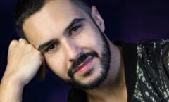Rodrigo Tardelli recebe prêmio de “Melhor Ator” pelo festival internacional Ásia Web Awards