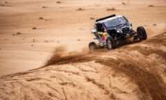 Duplas da Equipe Red Bull Can-Am Factory Team ocupam posições de destaque no Dakar 2023