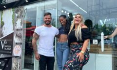 A ex-BBB Tina tem dia de beleza no espaço Vanessa Olliver