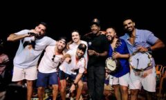 Mumuzinho apresenta nova banda carioca, 5521 e ressalta a importância de ajudar novos nomes da música