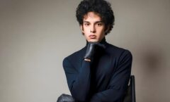 Robson Calasso, docente pós-graduado especialista em Tricologia e Cosmética, está se tornando referência no Vale do Paraíba quando o assunto é tratamento e saúde capilar