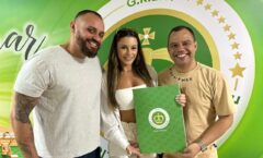 Ex Panicat Aricia Silva é anunciada como Musa na atual Campeã do Carnaval do RJ, Imperatriz Leopoldinense