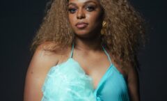 THAMI em “Caminhando em Ré”, último single que antecede o disco