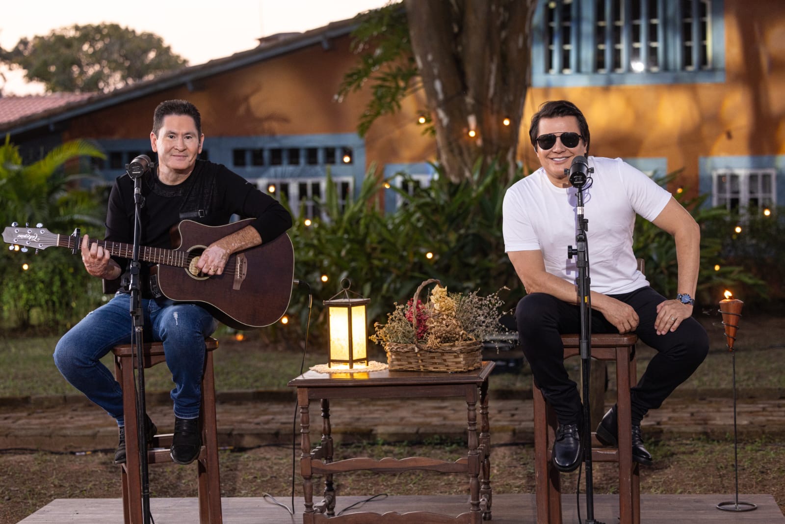 Gian & Giovani gravam dois clipes e o projeto “Lado B”